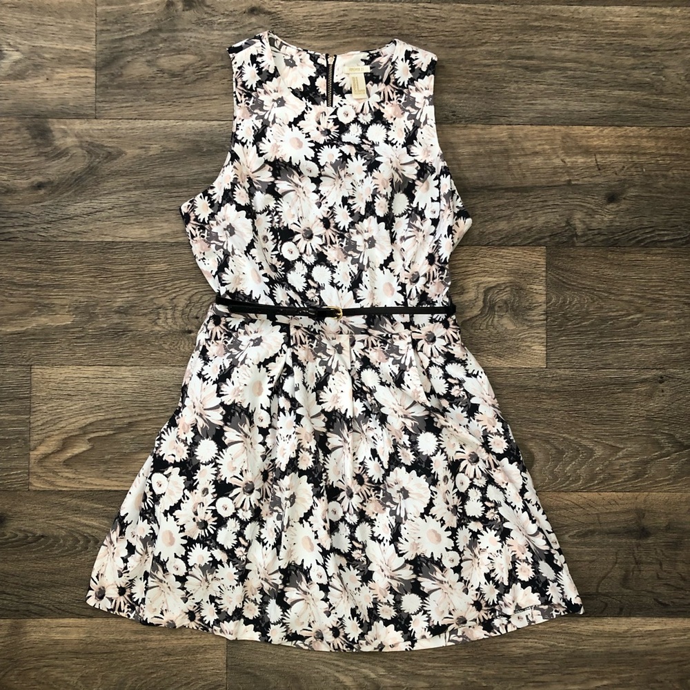 Forever 21 Flower Summer Dress